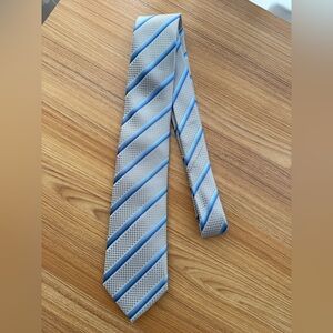 Elegant Blue and Gray Striped Tie